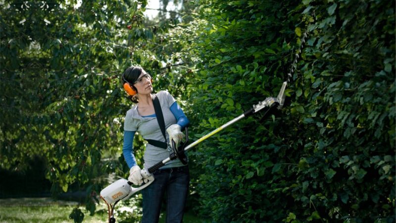 STIHL Elektro Heckenschneider HLE 71