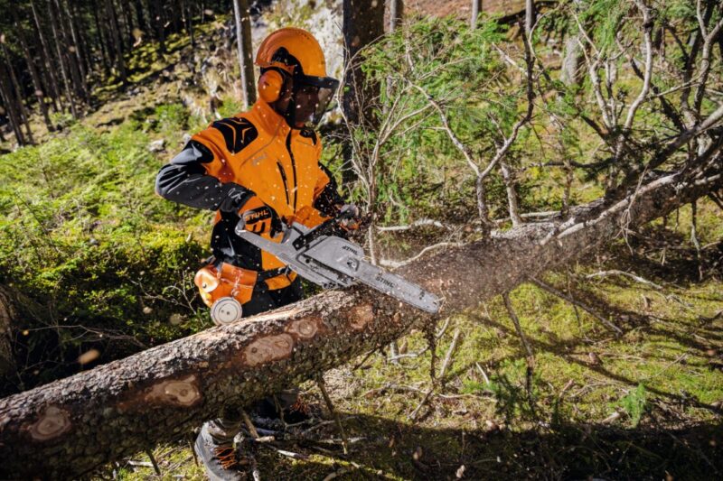 STIHL BENZIN KETTENSÄGE MS 241 C-M 40cm
