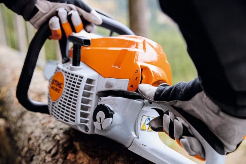 STIHL BENZIN MOTORSÄGE MS 261 40cm