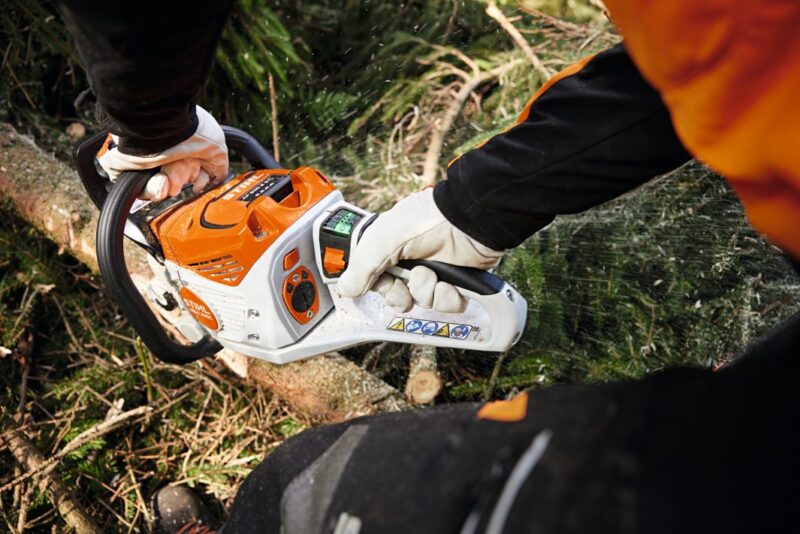 STIHL AKKU KETTENSÄGE MSA 300 AP SYSTEM 40cm