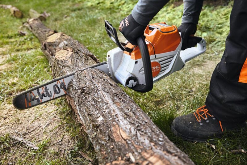 STIHL AKKU KETTENSÄGE MSA 220 C-B MIT DURO 3 SÄGEKETTE