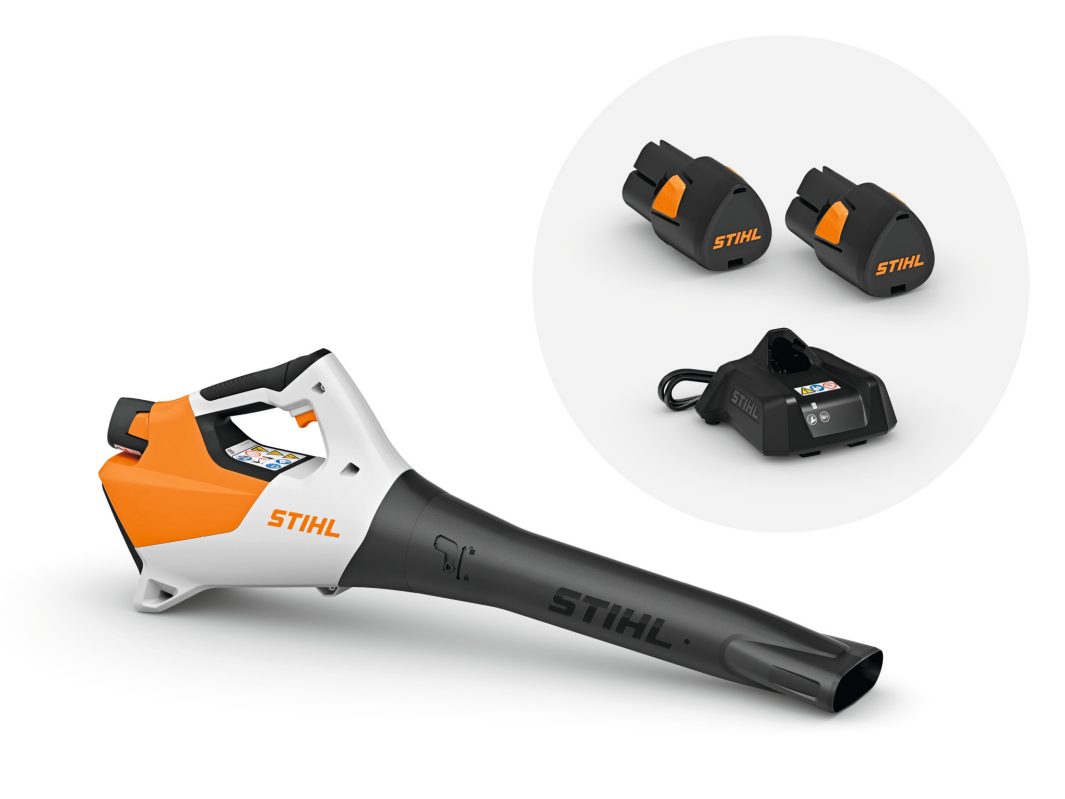 STIHL Akku Laubbläser BGA 30 mit 2x Akku AS2 und Ladegerät AL101